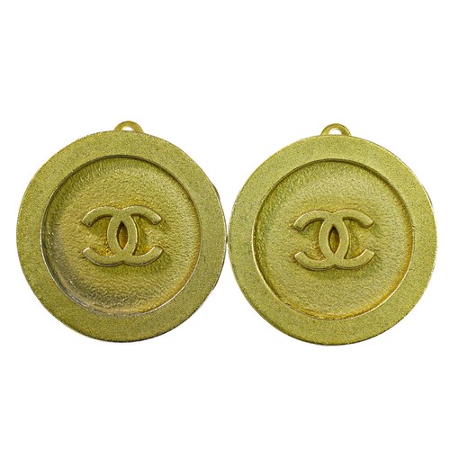 Orecchini rotondi chanel - orecchini,