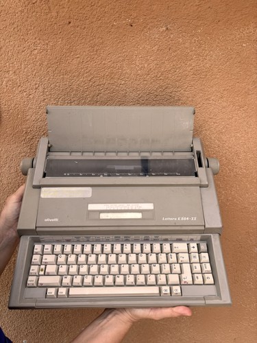 Macchina scrivere - da,