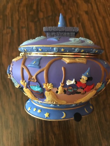 Disney fantasia carillon - "fantasia",