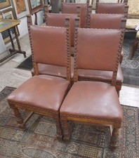 Gruppo Di 6 Sedie In Noce  In Stile Neorinascimentale Con Seduta In Pelle