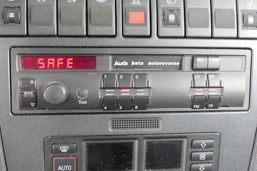 Audi radio cassetta - a6,
