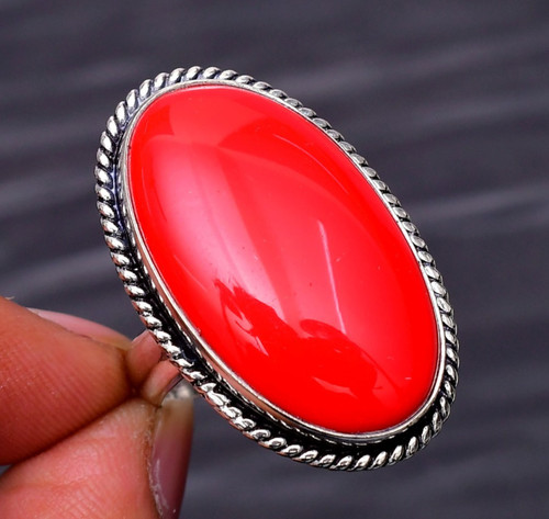 Pietra preziosa corallo rosso