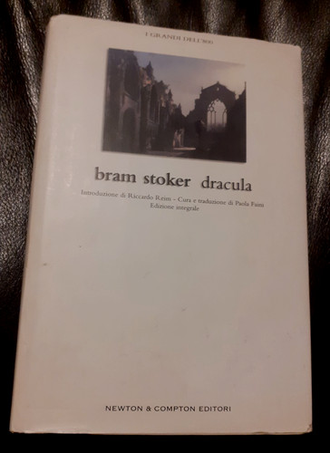 Dracula bram stoker newton - stoker,