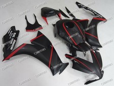 Adatto per CBR1000RR 2012-2016