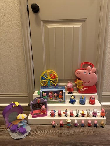 Peppa pig lot figures - pig,