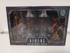 NECA ALIENS FIGURE DELUXE