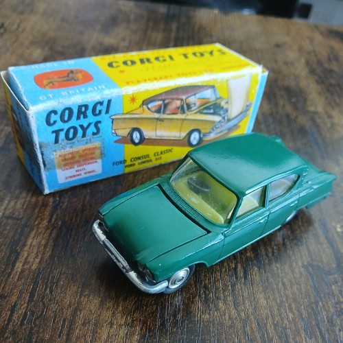 Corgi toys 234 - corgi, ford