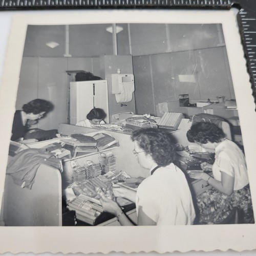 Photo midwest cashier - photo, office