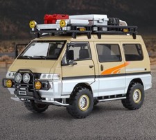 NUOVO 1/24 Mitsubishi Delica