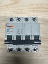 Interruttore Magnetotermico Merlin Gerin C6A 4 Poli 400V Multi9 NC100LMA