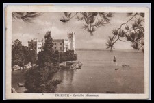 Cartolina Trieste Trieste / Castello Miramare - Italia