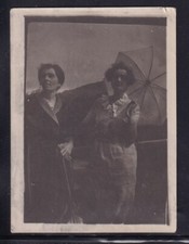 Fotografia Foto Donne in Vestiti D'Epoca KK3976