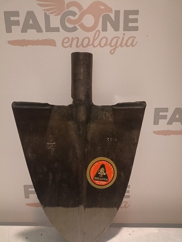 Vanga forgiata punta bellota - vanga, a
