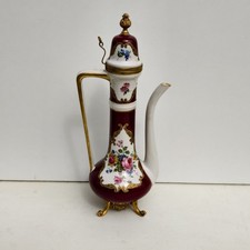 Antica brocca decorativa in