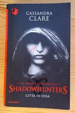 Cassandra Clare -