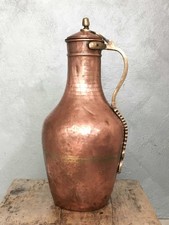 Brocca antica in rame e manico