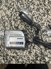 Samsung SC-D263 NTSC 30x