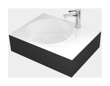 Lavabo sospeso a parete bagno