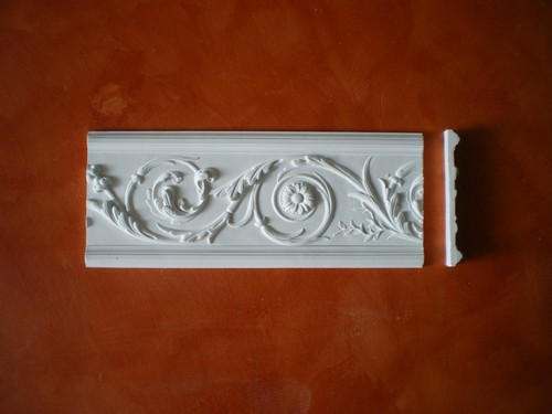 Cornici gesso profili - in,
