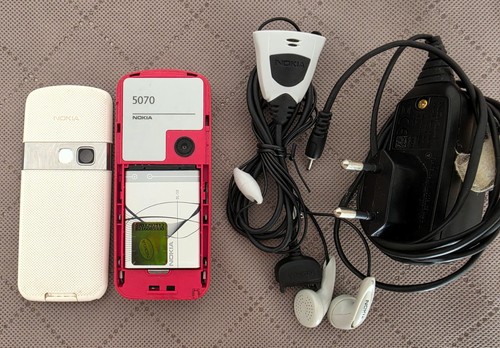 Nokia 5070 rosso vintage - nokia,