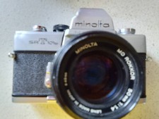 Fotocamera Minolta SRT 101B con obiettivo MD Rokkor 50 mm 