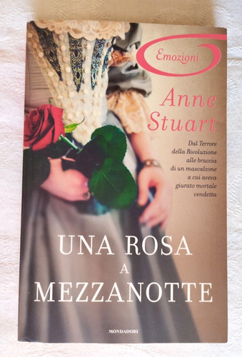 Una rosa mezzanotte anne - una,
