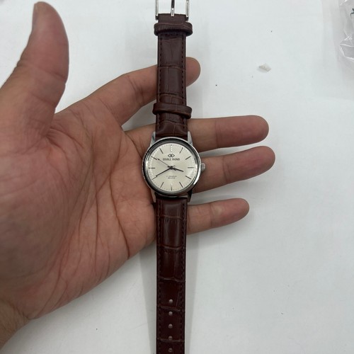 Orologio meccanico manuale