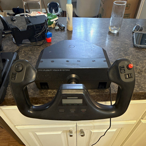 Saitek pro flight - saitek, yoke