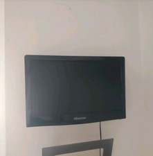 Hisense TV  19"