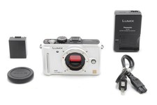 ☆QUASI COME NUOVA☆Panasonic LUMIX GF1 fotocamera digitale bianca dal GIAPPONE