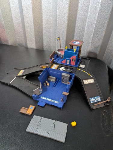 Hot wheels stazione polizia - wheels,