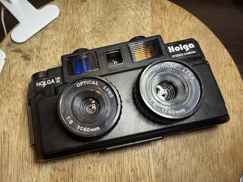 Holga 120 stereo - stereo, medium