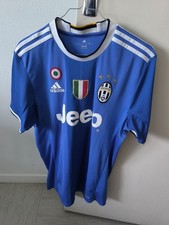 Juventus 2016-2017 Away Jersey
