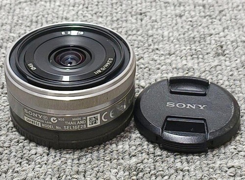 Sony 2 8 - e, f/2.8
