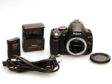 Nikon fotocamera DSLR D3000