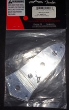 FENDER CONTROL PLATE FOR DELUXE JAZZ BASS CHROME 099-2057-100
