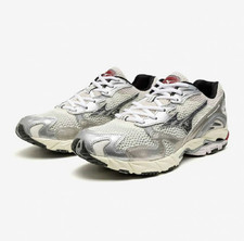 Mizuno Wave Rider 10