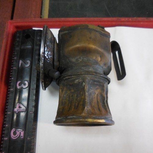 Lampada testa carburo minatore