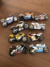 quamens    LOTTO di 9 MODELLINI MOTO GP di CAMPIONI