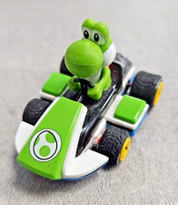 Yoshi Mario Kart 2024 Sorpresa Uovo di Pasqua Kinder Ferrero (VC18)