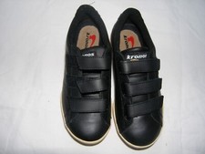 Scarpe  n. 35 NUOVE della