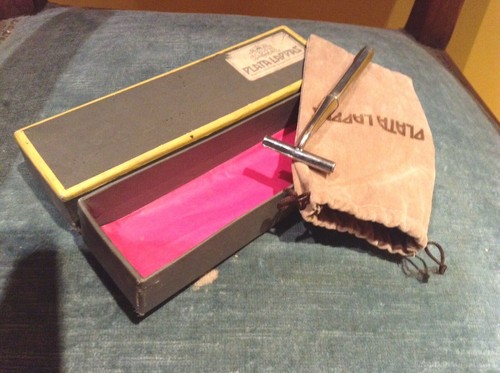 Vintage silver lappas razor - silver,
