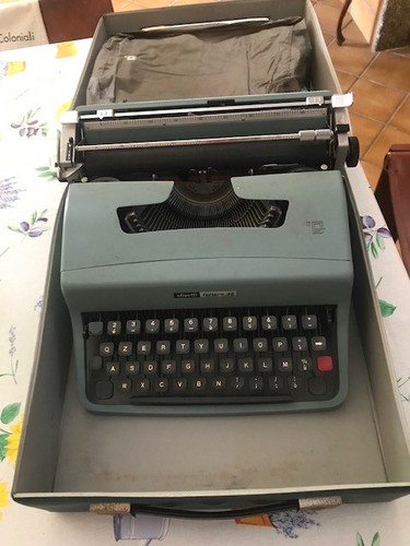 Macchina scrivere olivetti - macchina,