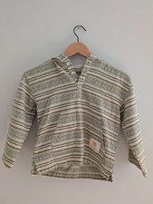 Top con cappuccio in lino per