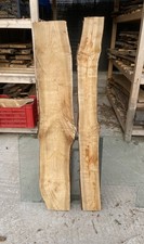 Coppia di tavole di legno di