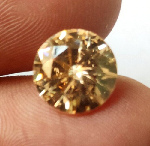 Grande zircone champagne