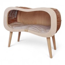 Cuccia per gatti in vimini