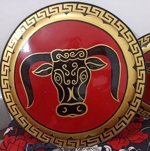Medieva elegante toro brasato