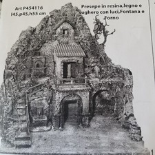 Presepe artigianale con fontana ,forno  e luci misura45x45x55 h cm