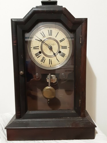 Antico orologio pendolo - pendolo, fine